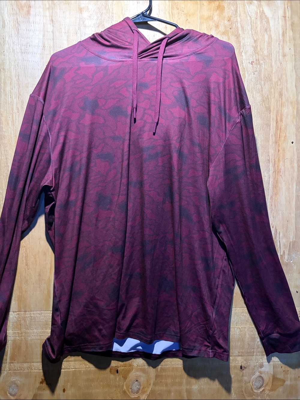 BURLEBO Burgundy Camo Hooded Long-Sleeve Shirt